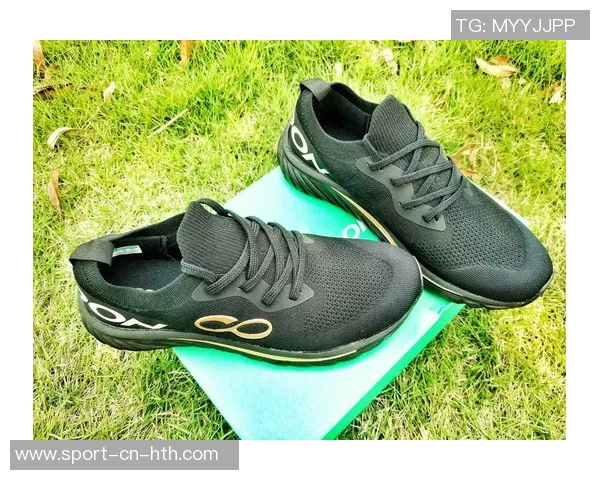 足球鞋软化技巧分享让你的运动体验更舒适提升球场表现的秘密武器